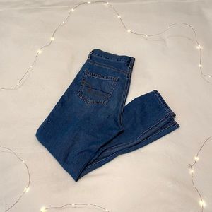 American eagle high waisted mom jeans